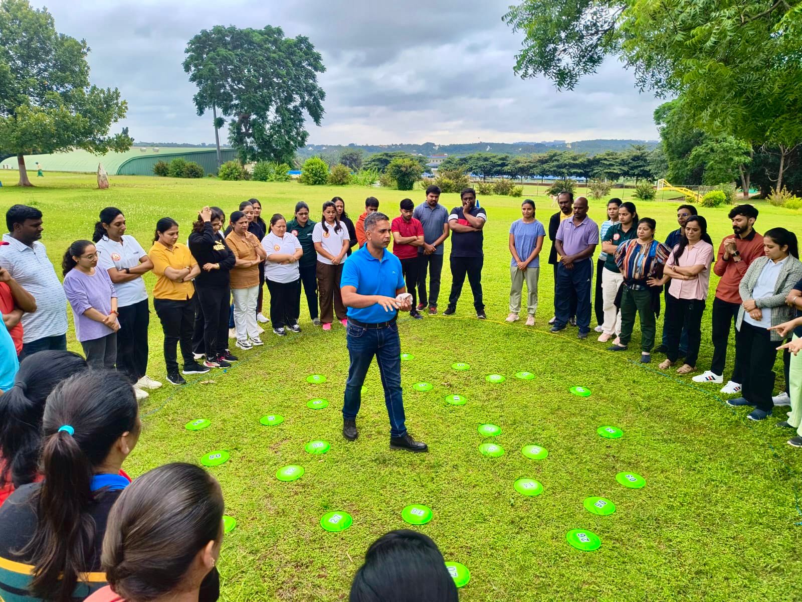 Field briefing - the circle of focus